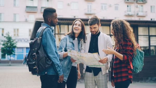 Pourquoi le tourisme est-il essentiel pour revitaliser les économies locales ?